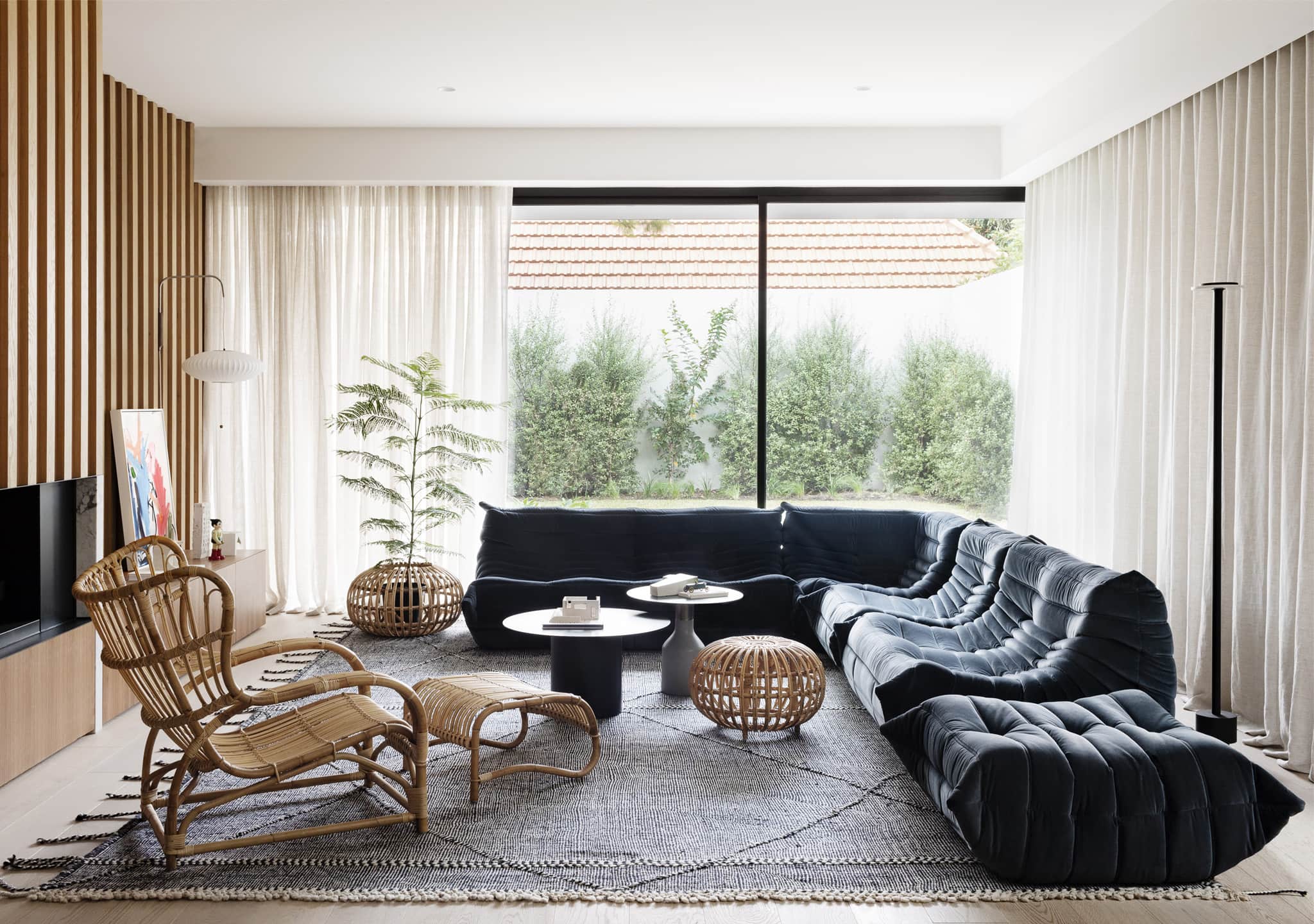 Ligne Roset Togo: Harald Anthracite Ligne Roset Togo: Harald Anthracite