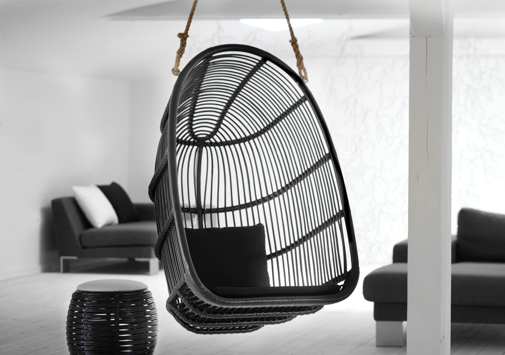 Sika Design ICONS Renoir Hanging Chair: Black Sika Design ICONS Renoir Hanging Chair: Black
