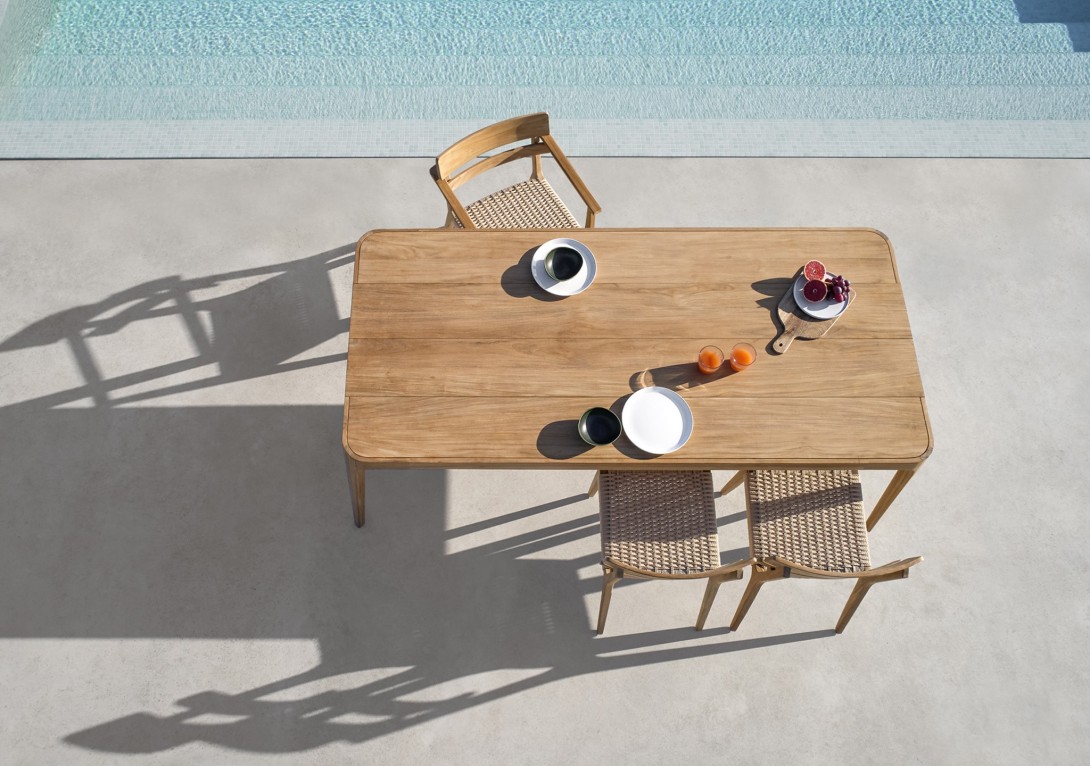 POINT Paralel Teak Dining Table Insitu