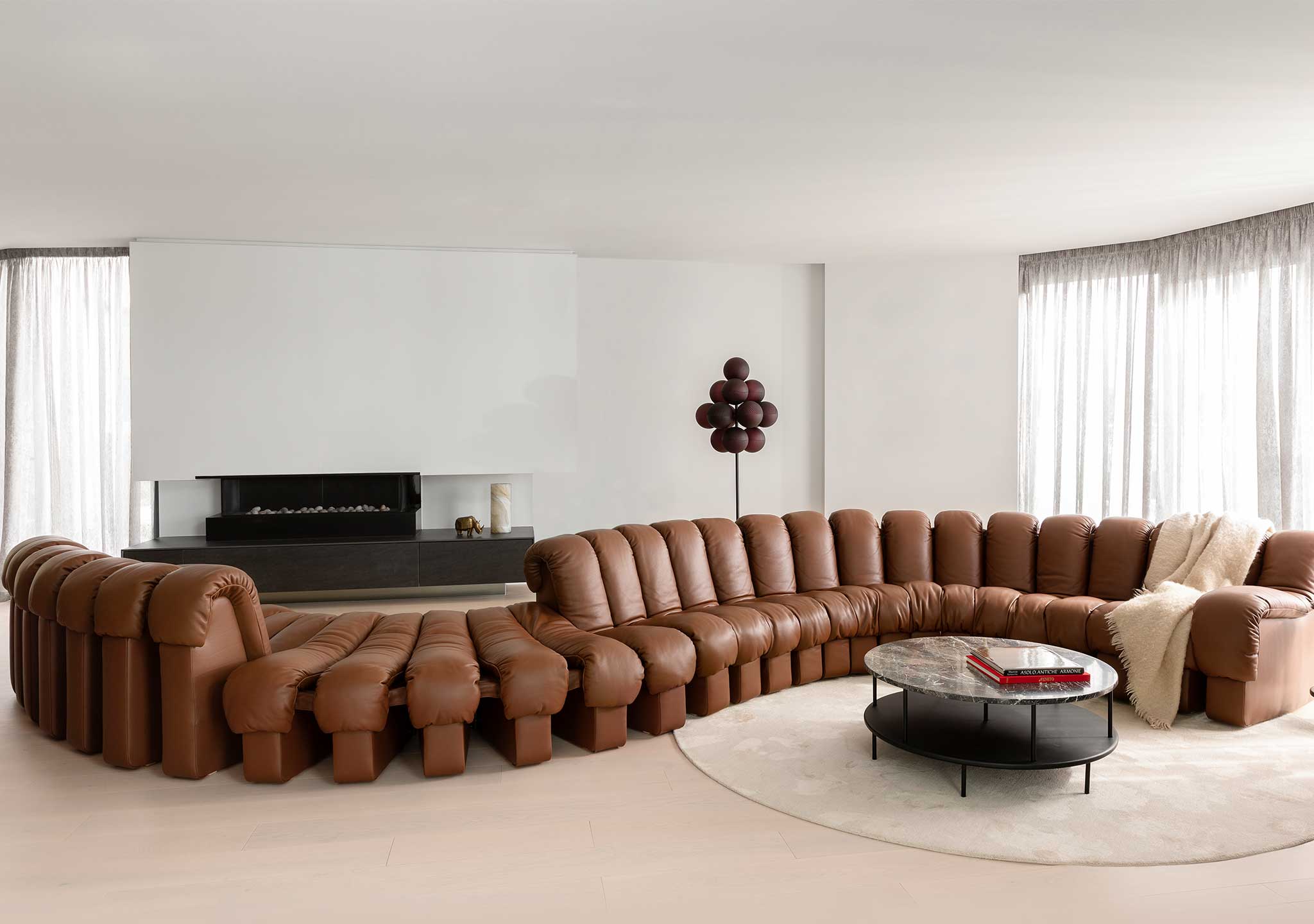 DS-600 Modular Leather Sofa in Select Whisky DS-600 Modular Leather Sofa in Select Whisky