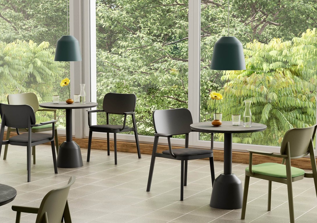Kun Balance Dining Table 75cm