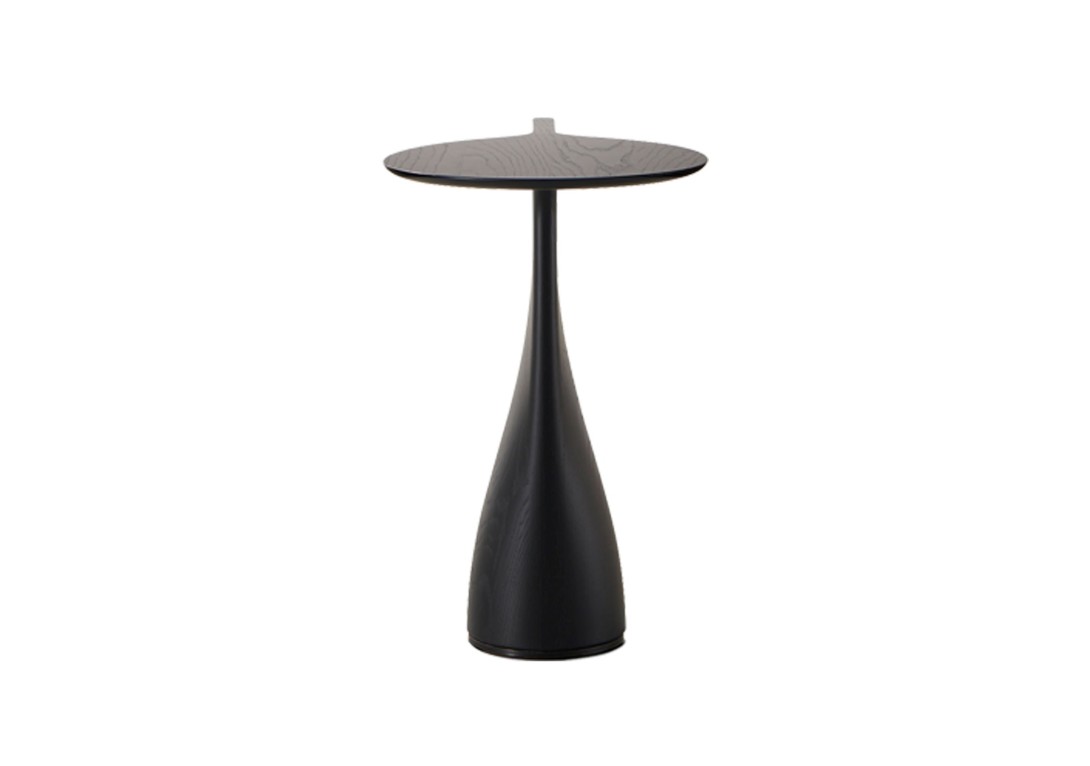 Wittmann: Tuky Side Table in Black