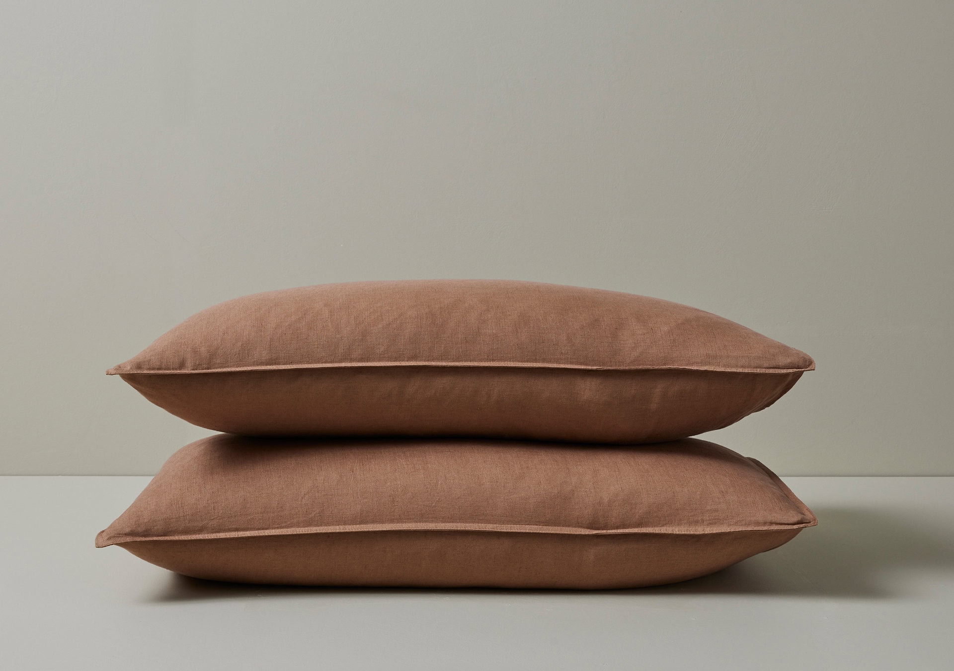 Weave Home: Ravello Linen Pillowcase Pair in Biscuit Weave Home: Ravello Linen Pillowcase Pair in Biscuit