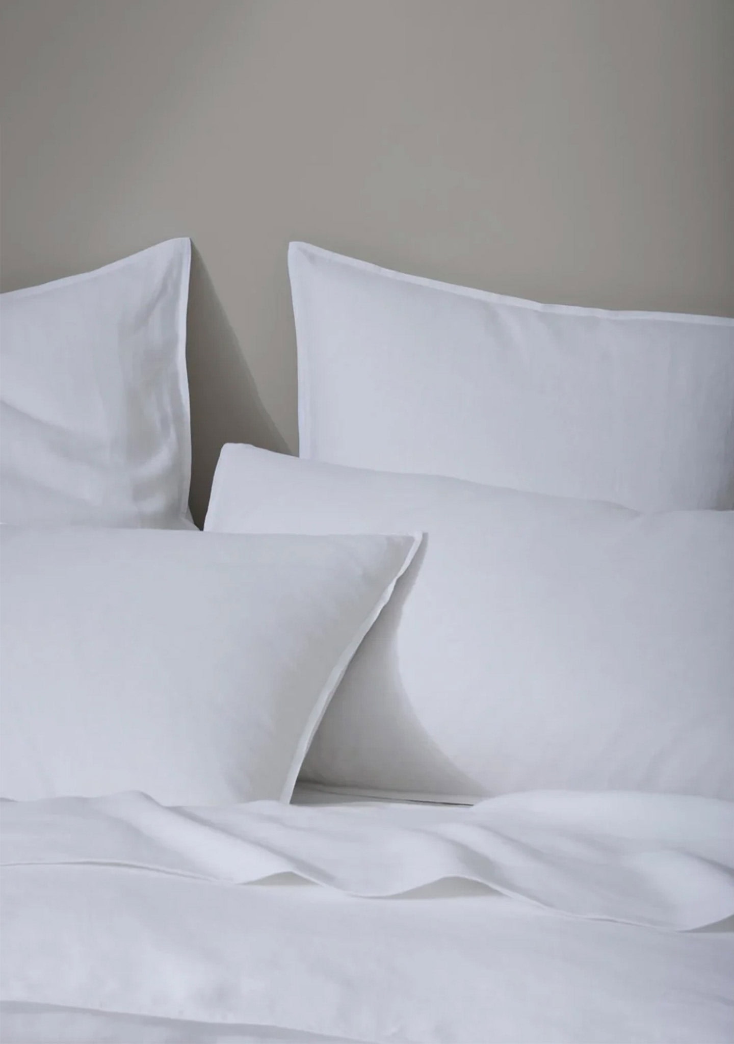 Weave Home: Ravello Linen Pillowcase Pair in White Weave Home: Ravello Linen Pillowcase Pair in White