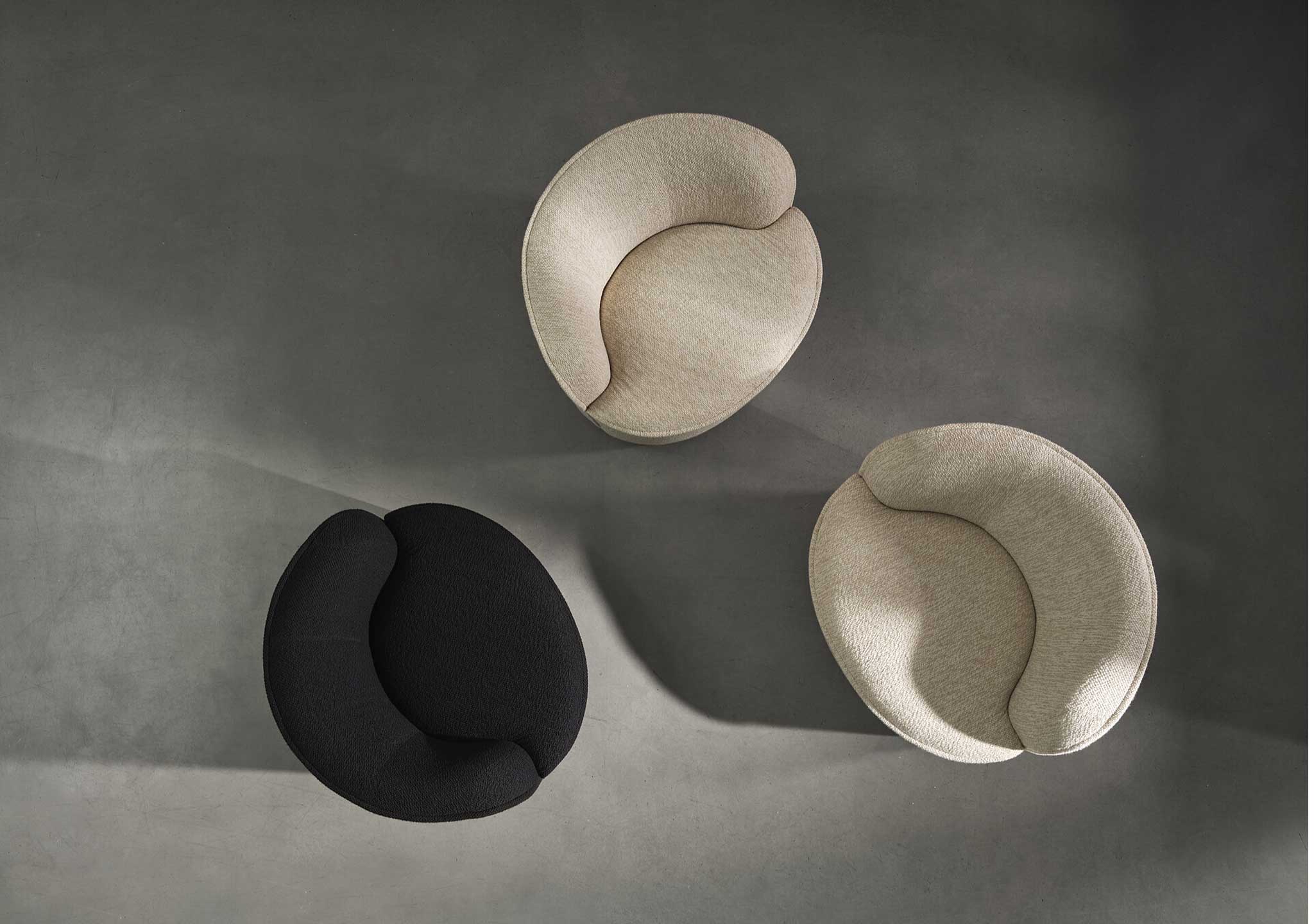 Bun Swivelling Armchair in Custom Fabric: Wittmann Bun Swivelling Armchair in Custom Fabric: Wittmann