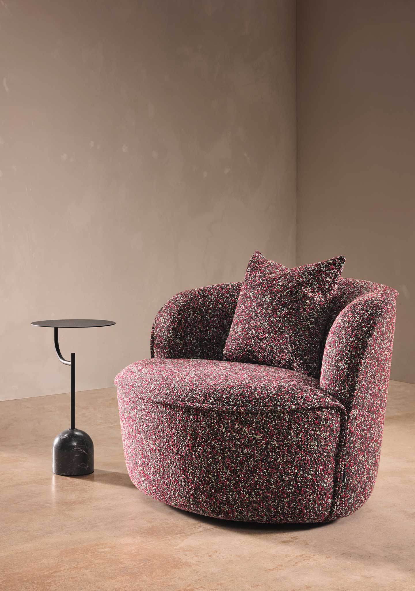 Bun Swivelling Armchair in Custom Fabric: Wittmann Bun Swivelling Armchair in Custom Fabric: Wittmann