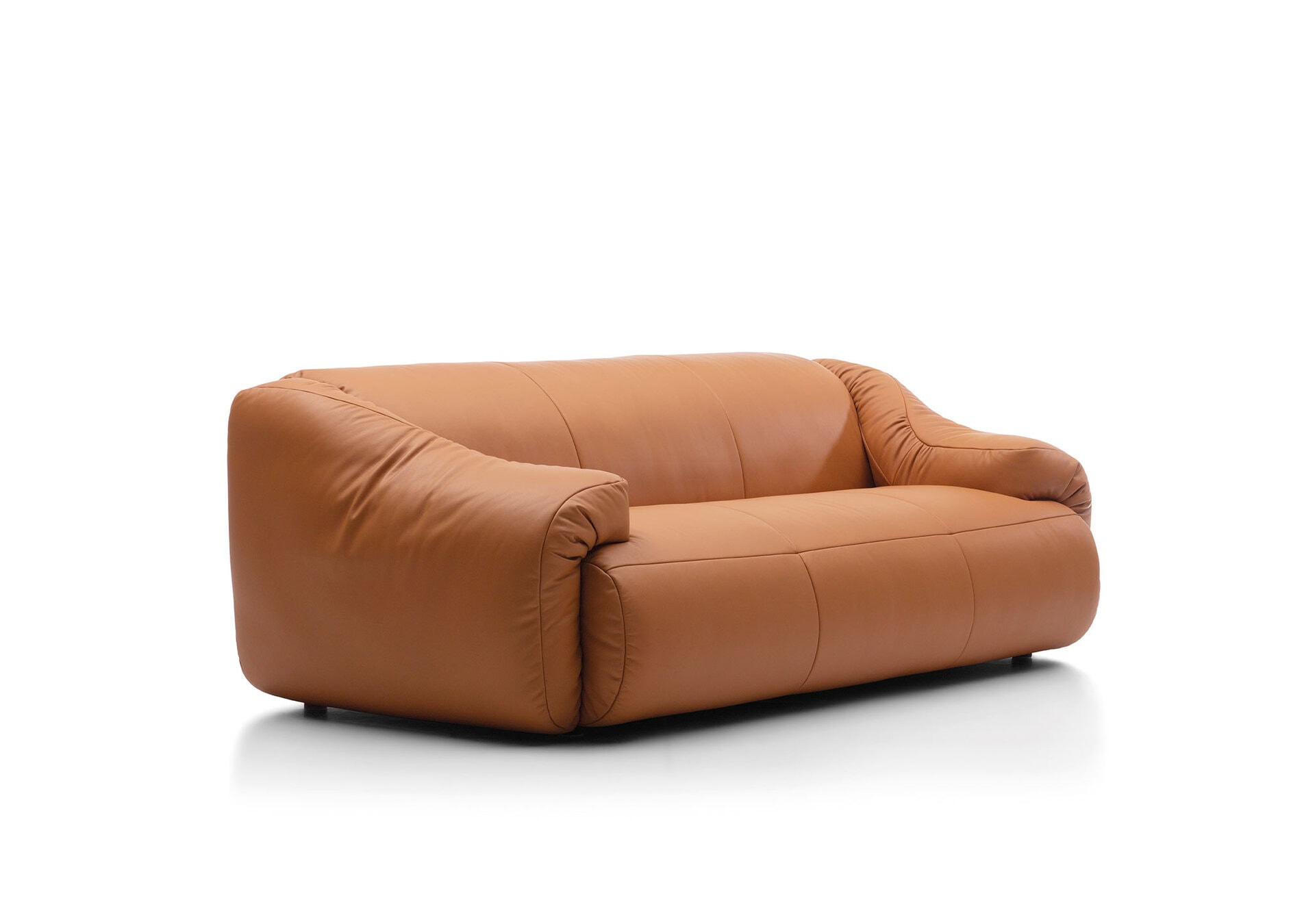 de Sede DS-705 London 3 Seater Sofa: Naturale Cuoio Leather de Sede DS-705 London 3 Seater Sofa: Naturale Cuoio Leather