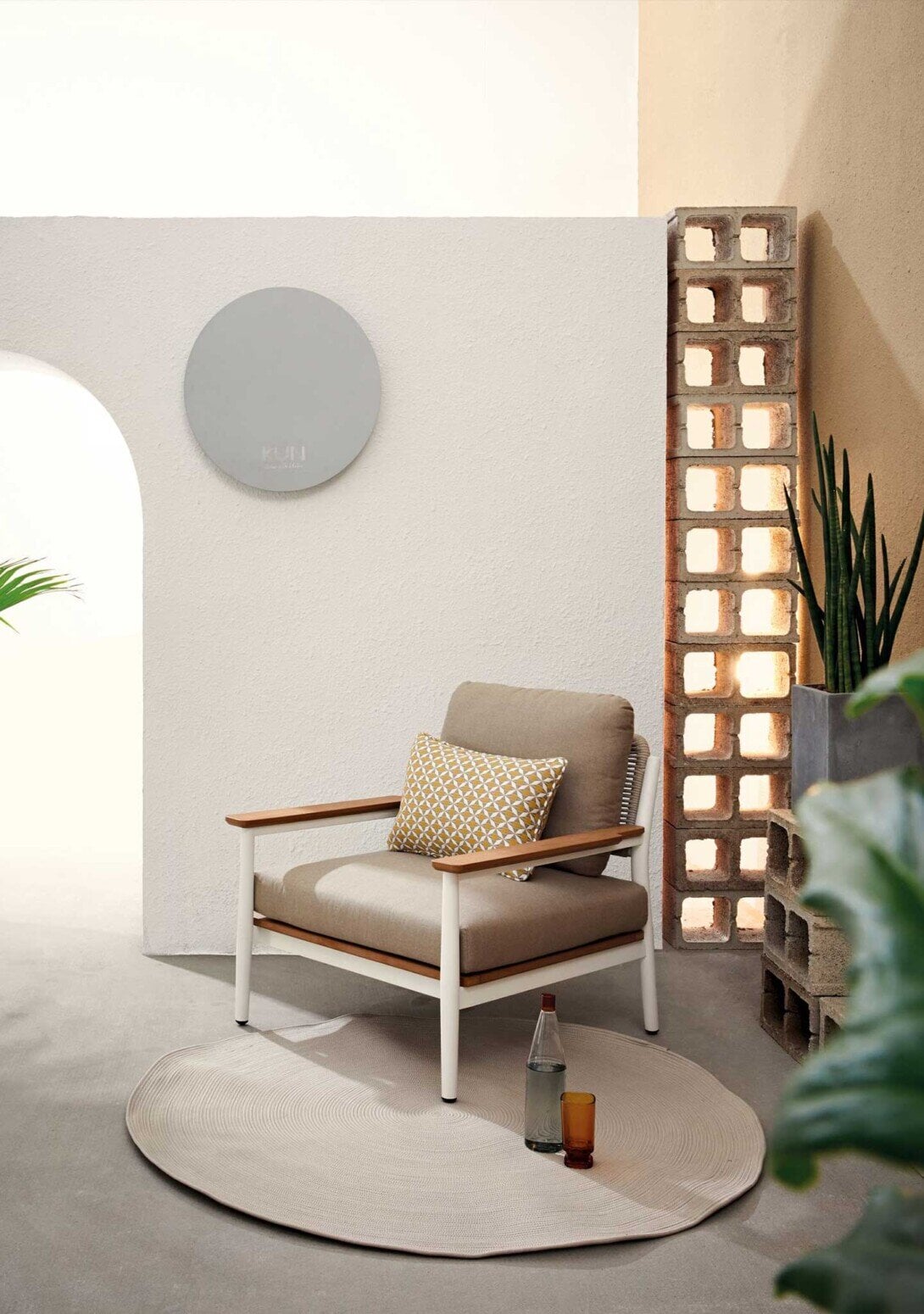 KUN DESIGN: Rugby Lounge Armchair