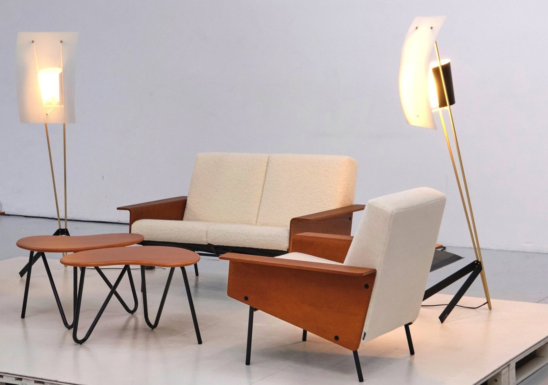 Ligne Roset G30 Floor Standard Lamp and G10 Collection by Pierre Guariche Ligne Roset G30 Floor Standard Lamp and G10 Collection by Pierre Guariche