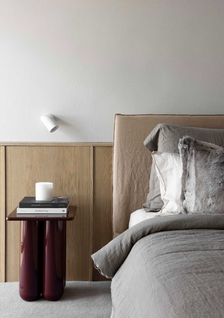 Apres Ski Aparment Mt Buller. Credit: Fry Studio, Alpine Visuals DOMO bedroom Bold Sidetable HC28