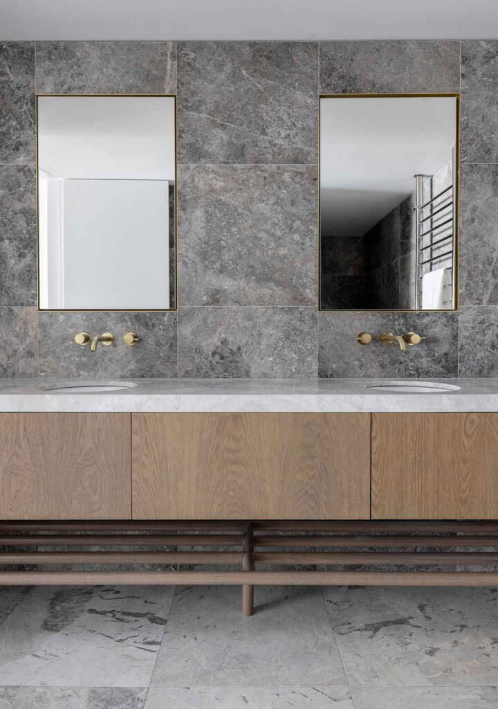 Aprés Ski Aparment Mt Buller. Credit: Fry Studio, Alpine Visuals DOMO Bathroom