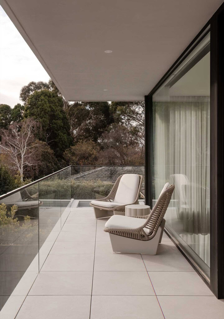 DOMO Deepdene Modern House Melbourne Sky Architect Arch Chris Murray